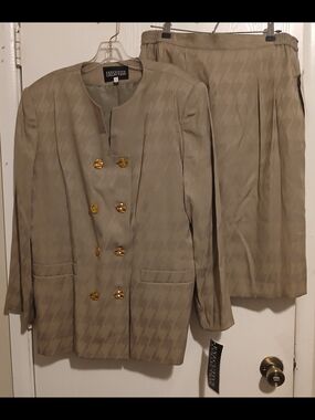 Vintage Beige Executive Collection Sears Sz 18 2 Pc Suit Blazer Jacket Skirt NWT